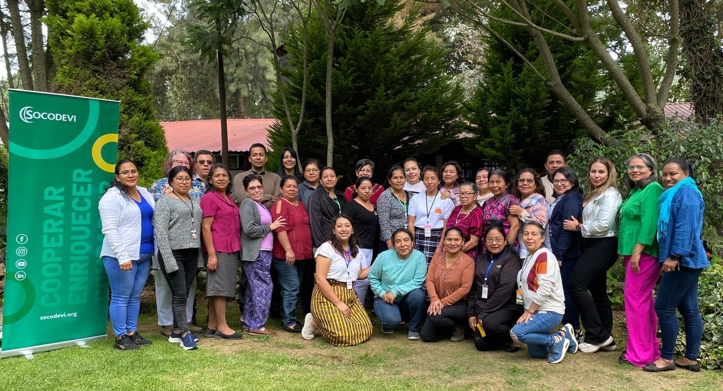 Cómo reinventar el futuro de las cuidadoras remuneradas en Centroamérica